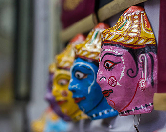 Handicrafts, Artifacts & Gift items